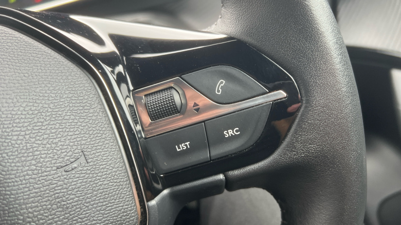 Peugeot 2008 1.2 PureTech 130 Allure Premium+ 5dr Petrol Estate